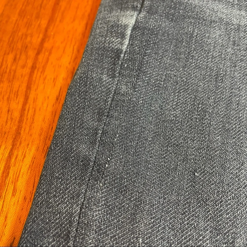 American Eagle distressed hi rise skinny jeggings with raw hem